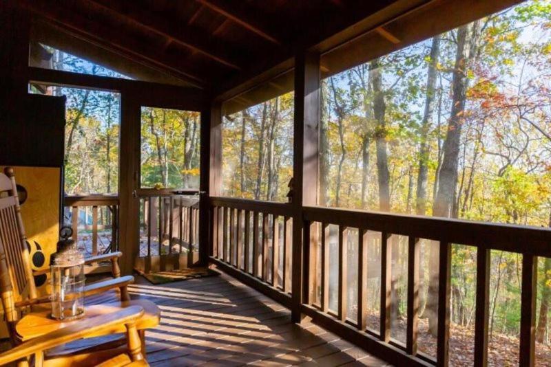 Villa Mountain Time Cabin, Hot tub, Fire Pit, Fireplace à Blue Ridge Extérieur photo