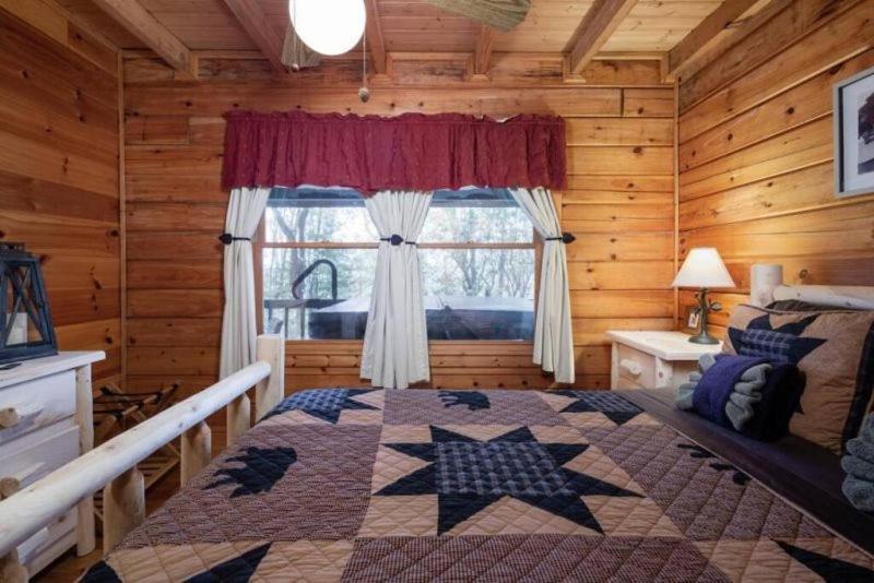 Villa Mountain Time Cabin, Hot tub, Fire Pit, Fireplace à Blue Ridge Extérieur photo